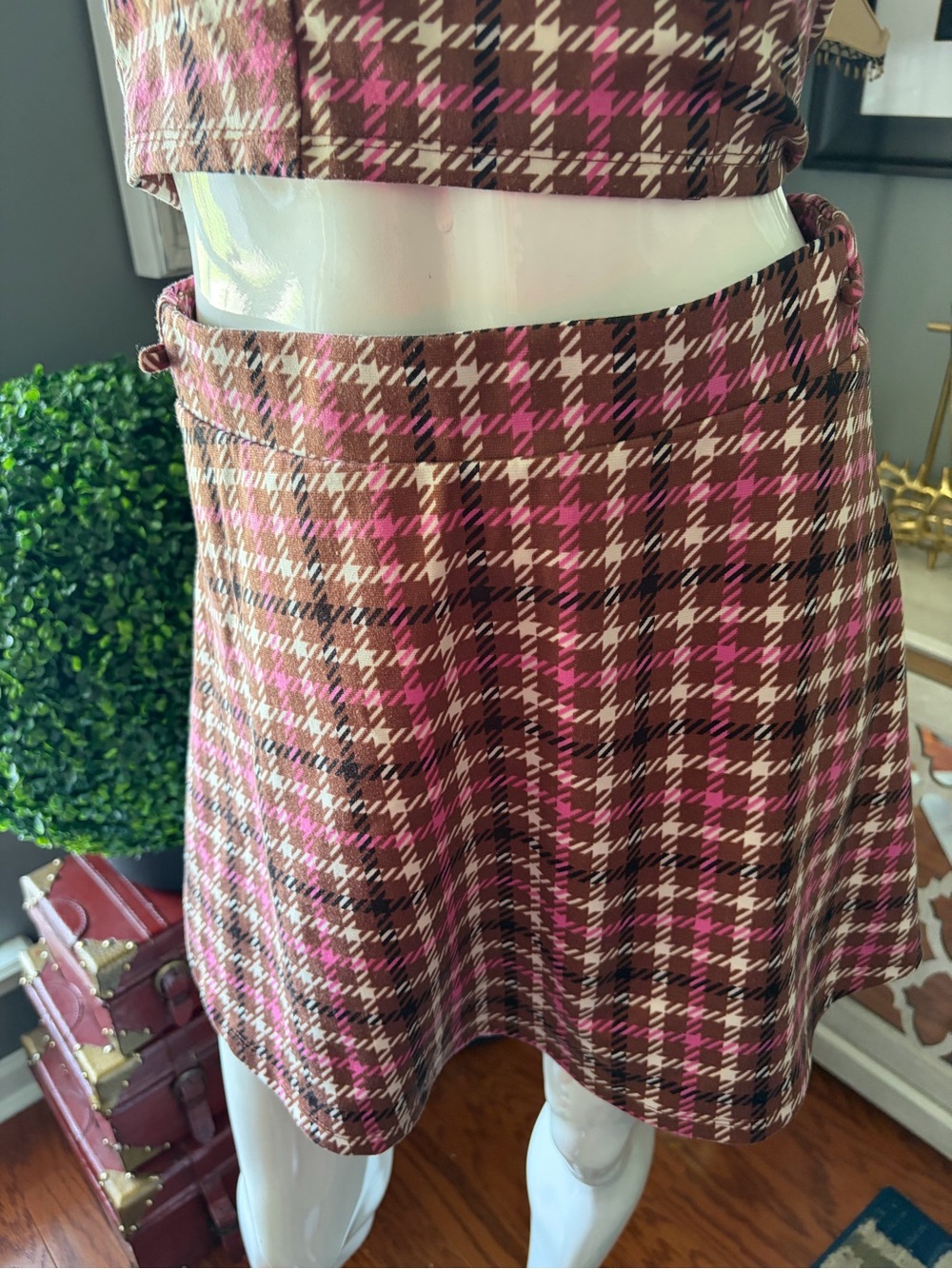 Pink and Brown Plaid Two-Piece Skirt Set - Picture 4 of 6